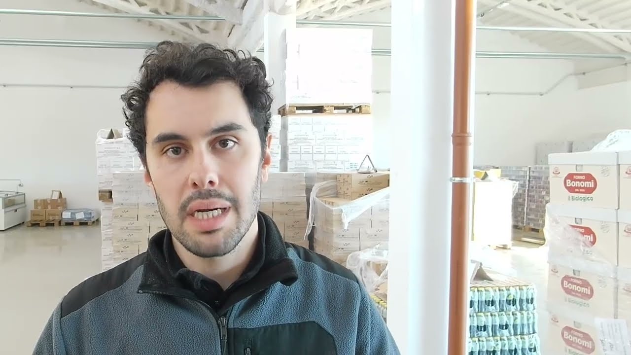 251014 Volontariato d’azienda Snam nel magazzino di Pianiga | Tommaso Garbujo