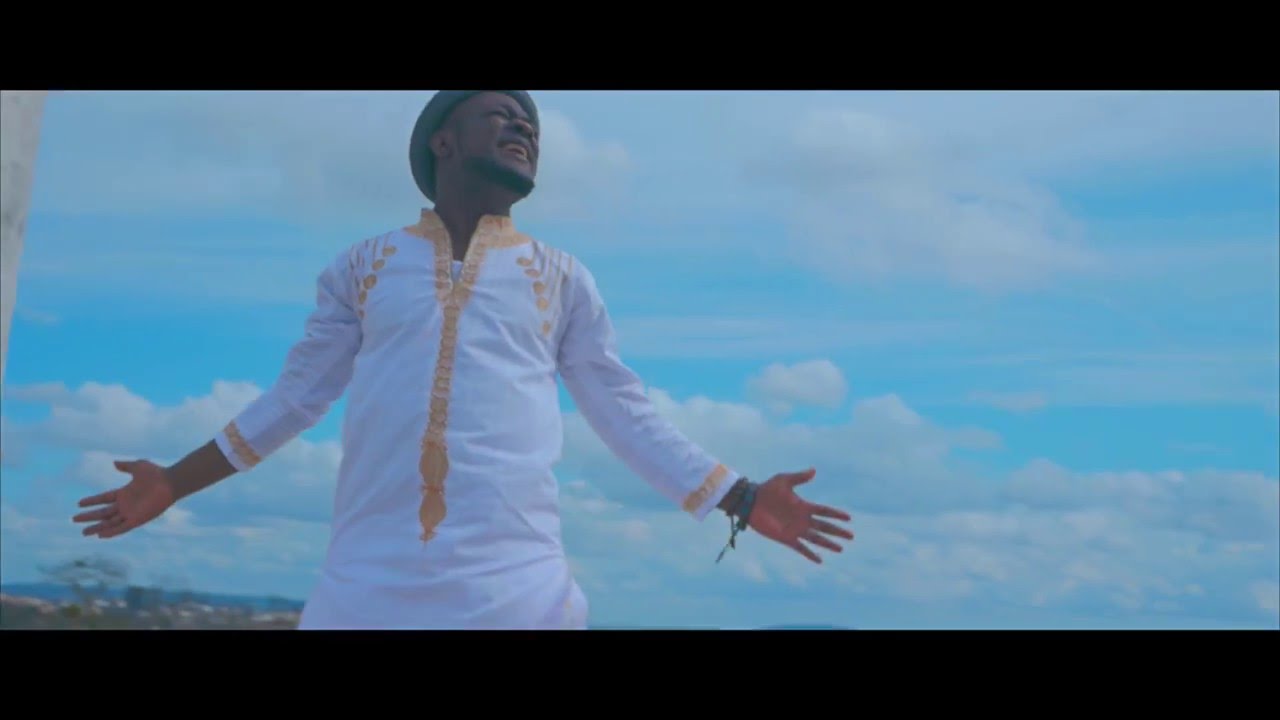 ELVIS NSANGI -TOUCHE MON CORPS [Clip Officiel]