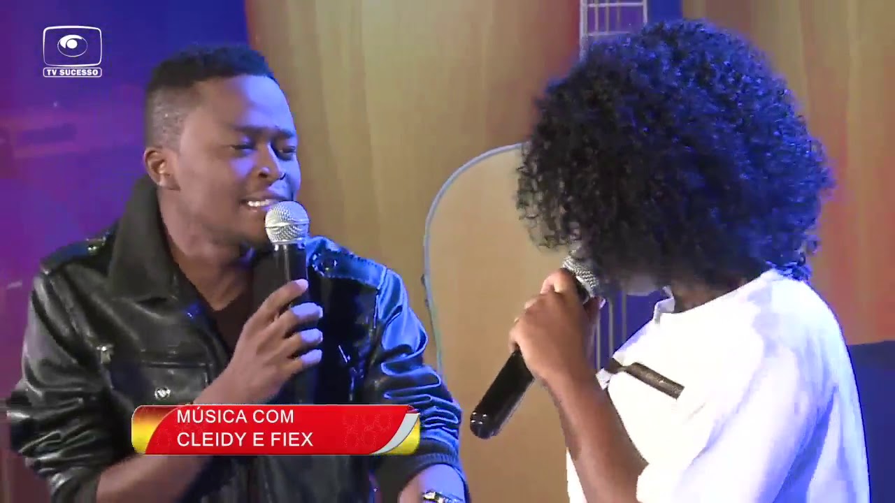 CLEIDY E FIEX CANTAM “NILANGUI WENE” NO MOÇAMBIQUE EM CONCERTO