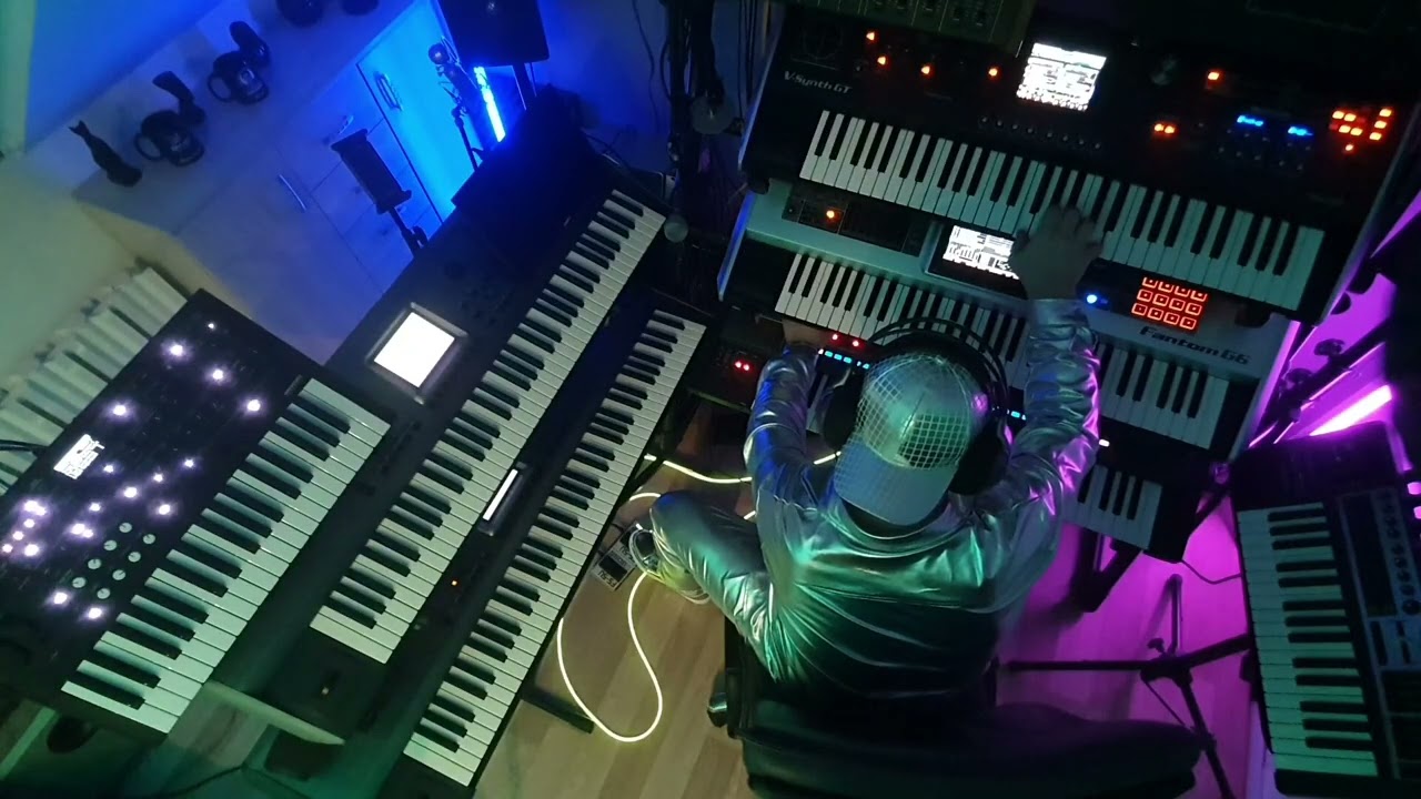 Vangelis-Pulstar cover Roland, Korg