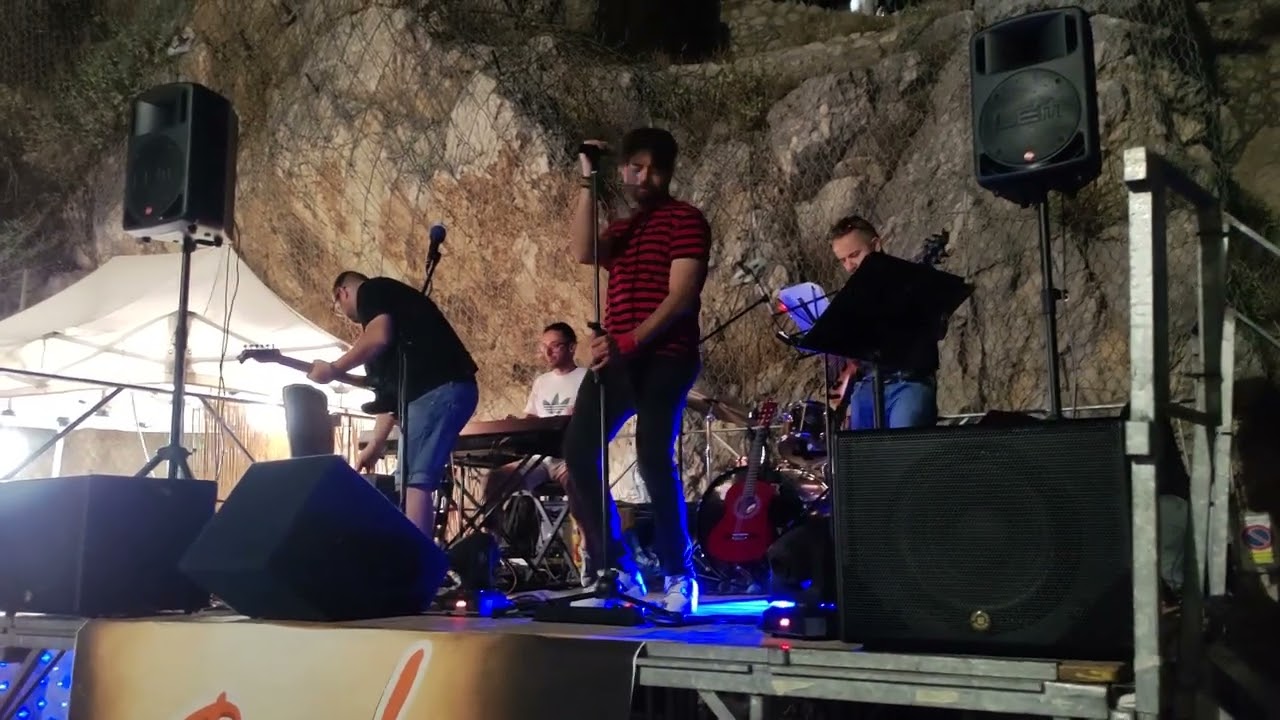 Ti ti ti ti -Rino Gaetano cover Le Bateau Mouche