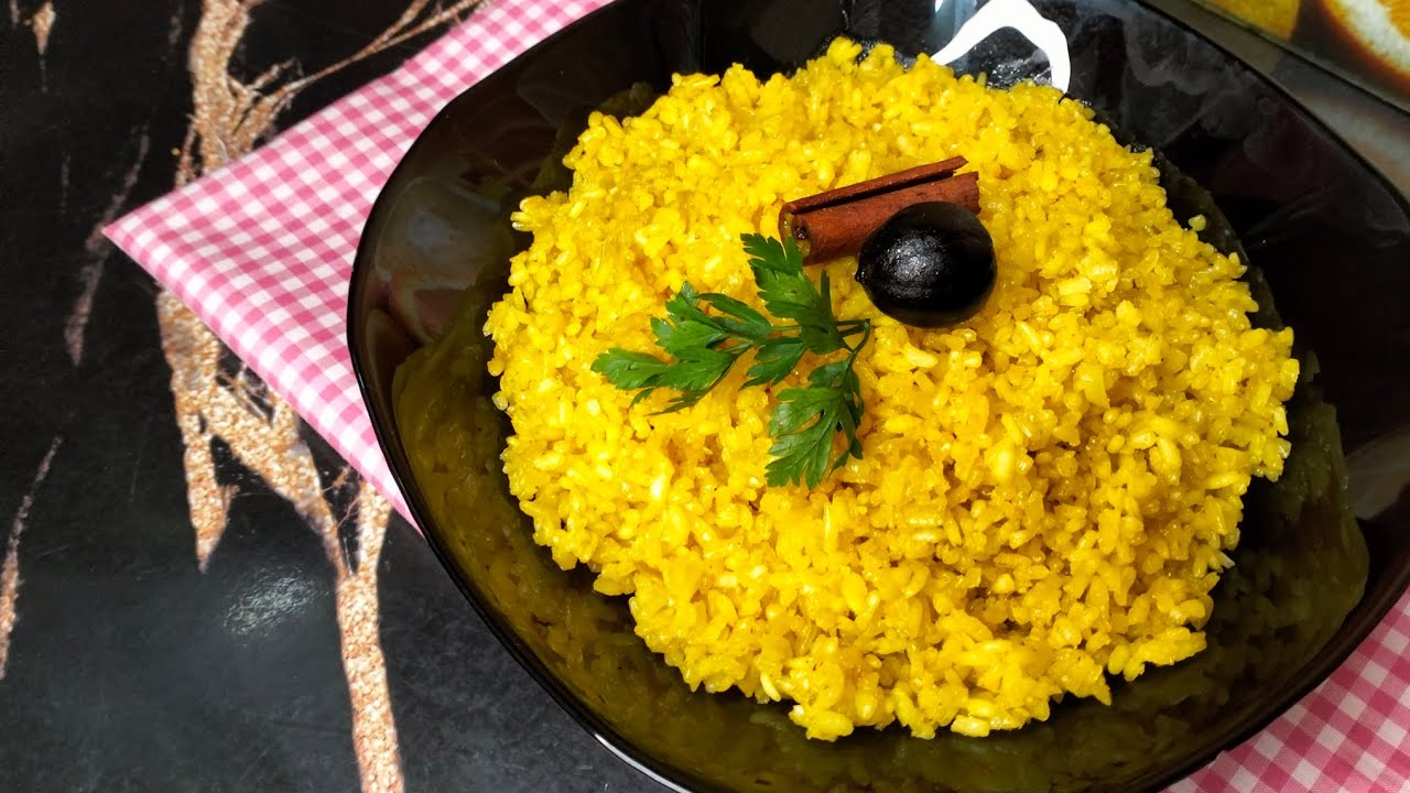 الأرز الأصفر بتاع المطاعم👉جنب اى مشويات تعمليه ومن غير رز بسمتى وهتتجننى عليه#هالة_ كامل#