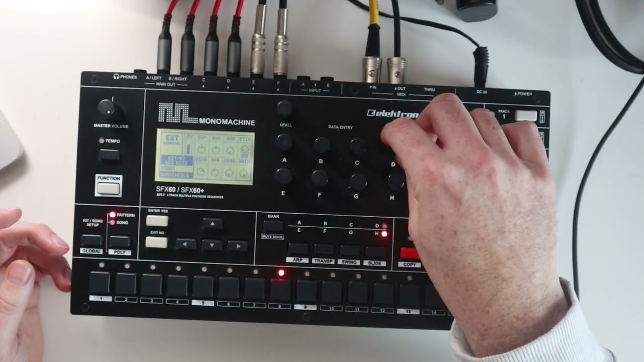 Elektron Monomachine 30 minutes of Jamming and talk along