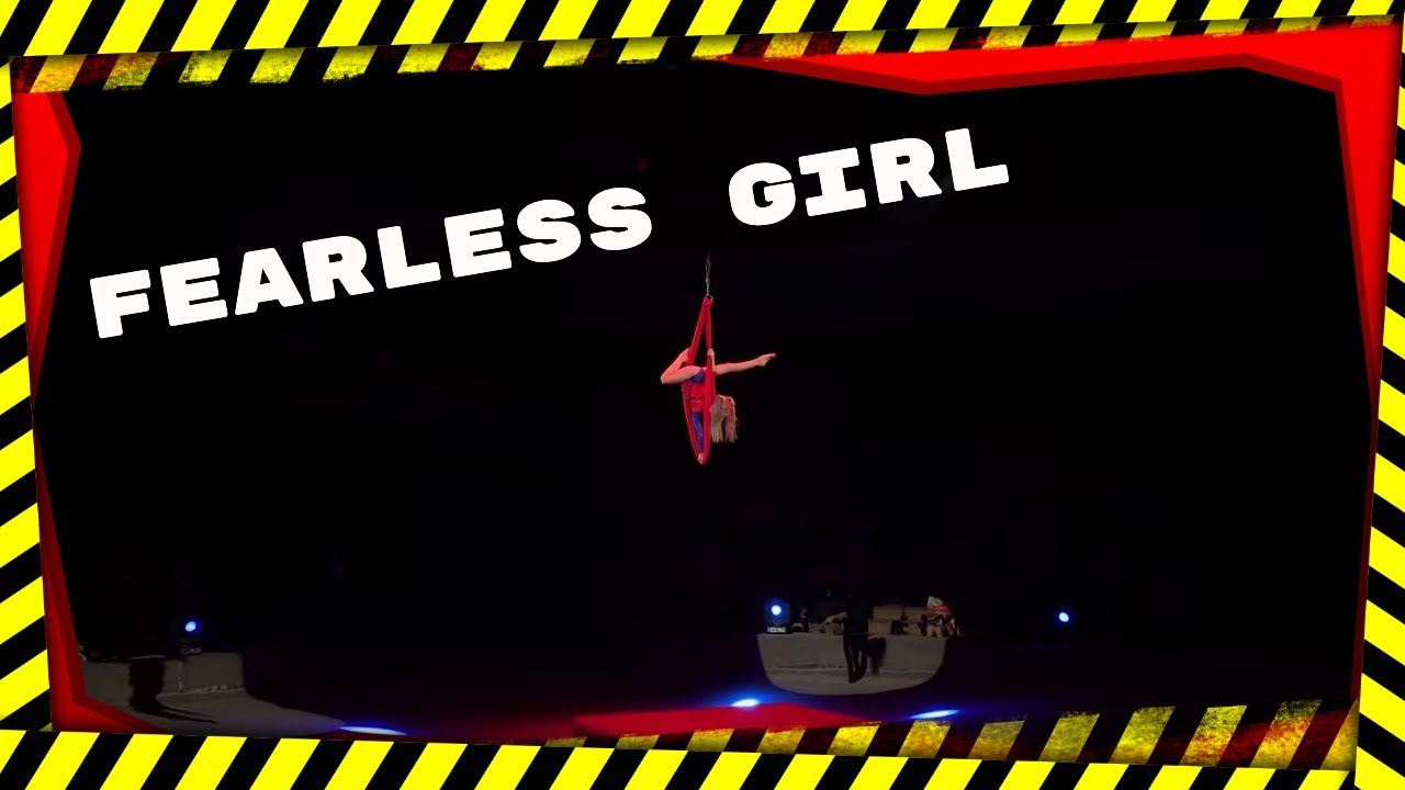 Fearless girl do danger circus act in the air #circus #airact #цирк #воздух #马戏团 #空中体操 #서커스  #エア体操選手