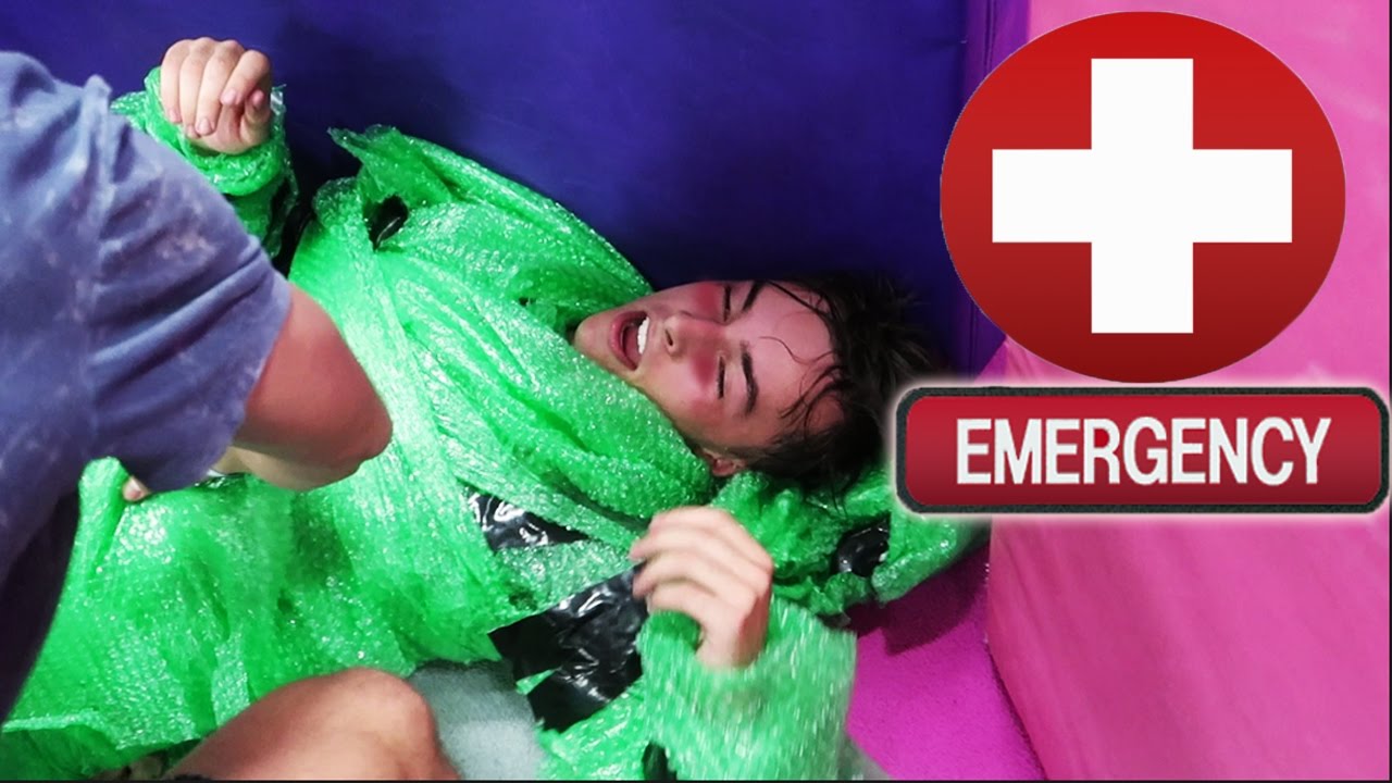 TRAMPOLINE PARK BUBBLE WRAP SUIT GONE VERY WRONG *PASSED OUT/HEAT STROKE*
