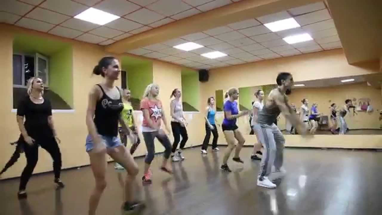 Занятия от Gusyaka club: ZUMBA -  Pitbull feat. Psirico - Lepo Lepo - ЗУМБА
