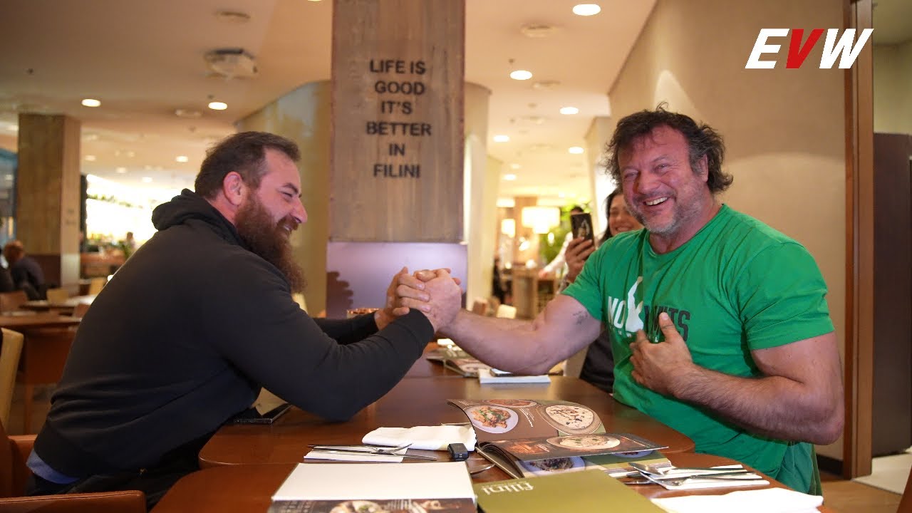 Genadi Kvikvinia meets Devon Larratt at the airport!
