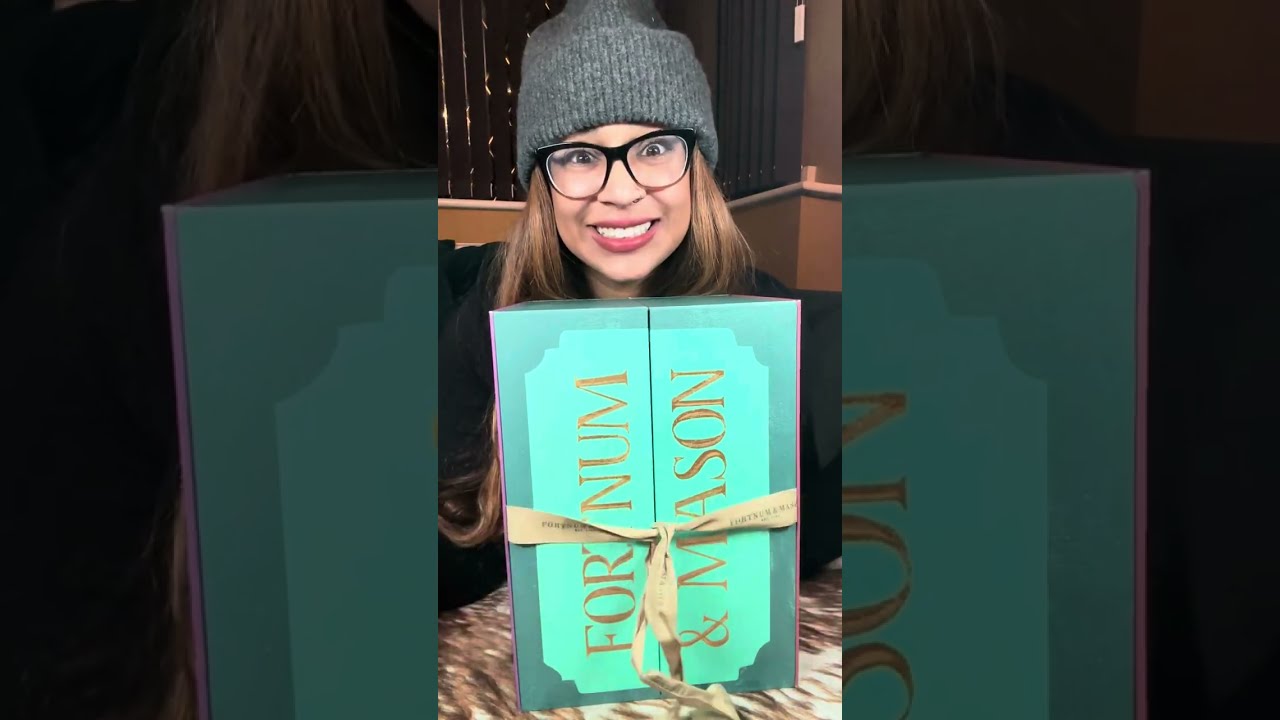 Fortnum & Mason Advent calendar Tea & Biscuit 2025