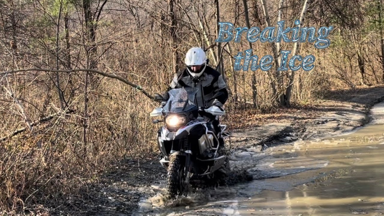 BMW Winter Ride R1250GSA (Breaking Through Ice)