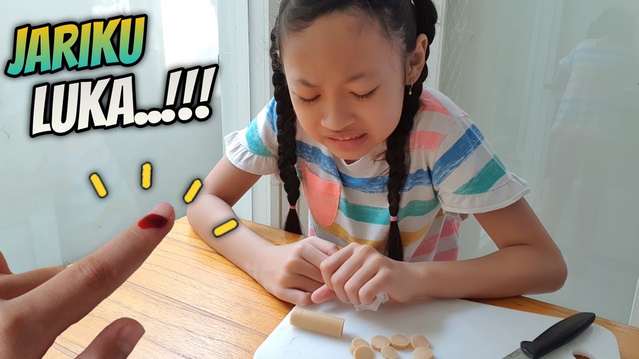 Aqilla's Finger Is Injured? Mbak Kunyit Is Too Worried &hearts; Drama Aqilla's Diary
