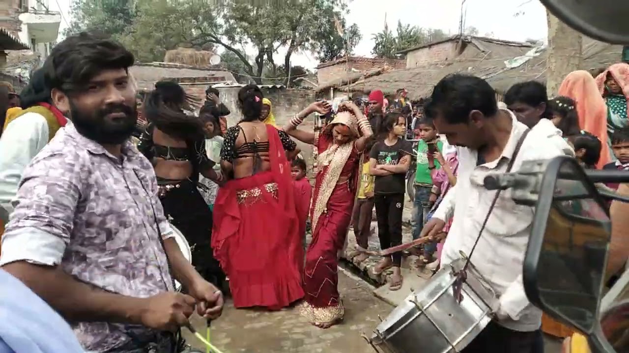 अखिल भारतीय बैण्ड पार्टी एवं संगीत कला कंपनी ग्राम बुढापुर 