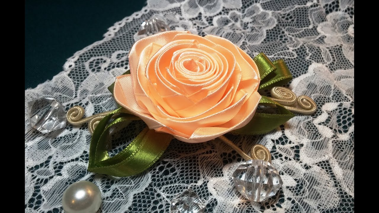 Ribbon flowers: rose from the narrow ribbon/Цветы из лент: роза из узкой ленты.МК