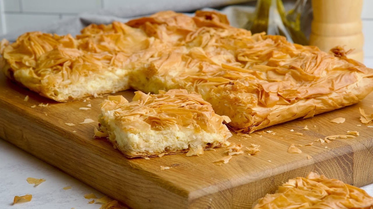 Греческий пирог с сыром и листами фило
