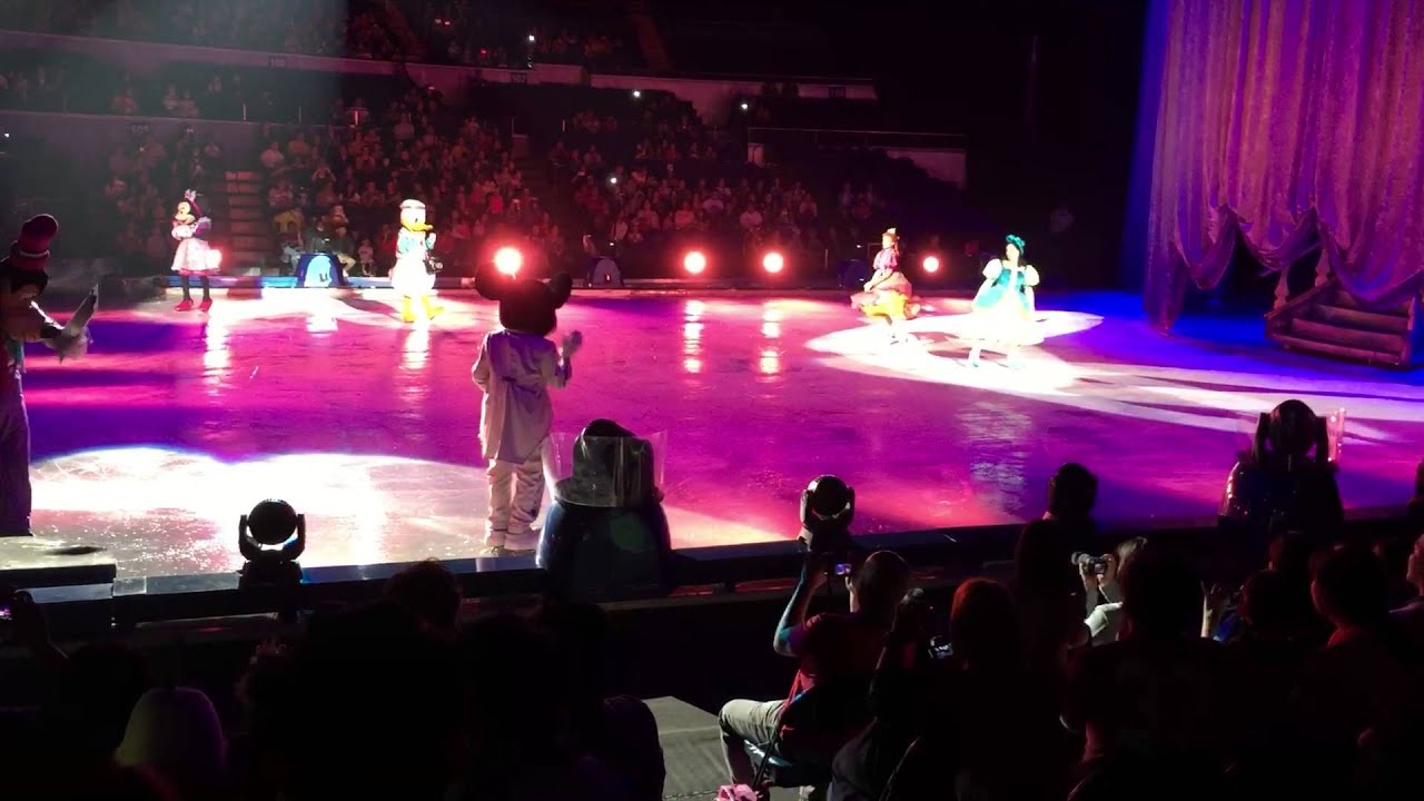 2016 Disney on Ice with Cruel sisters of Cinderella