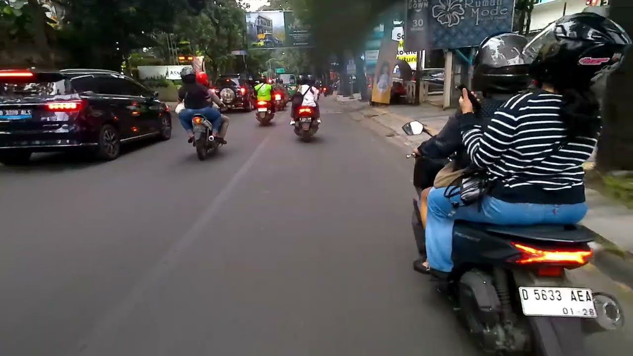 POV Riding in Bandung || Setiabudi - Alun Alun Bandung || Yamaha Freego 125 Old