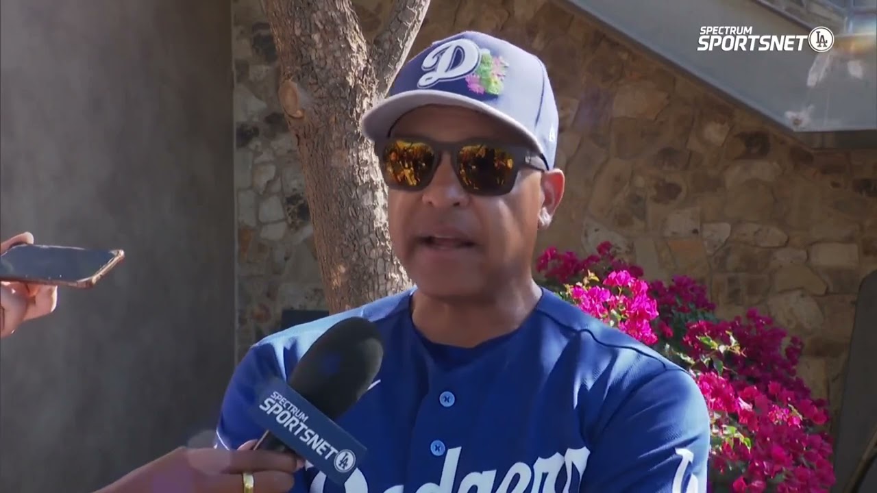 Dave Roberts on Roki Sasaki’s Command Issues + Kyle Tucker Update