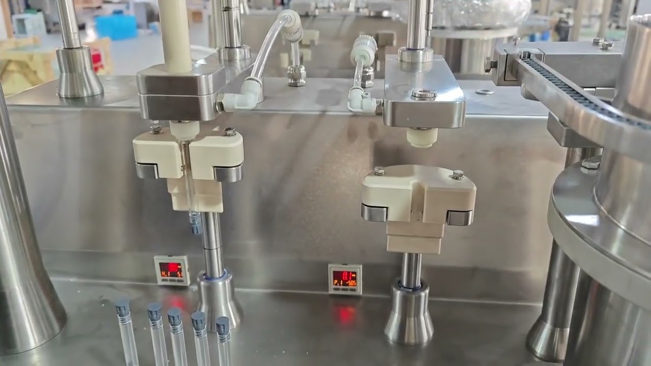Benchtop prefilled syringe/cartridge filling and plugging machine