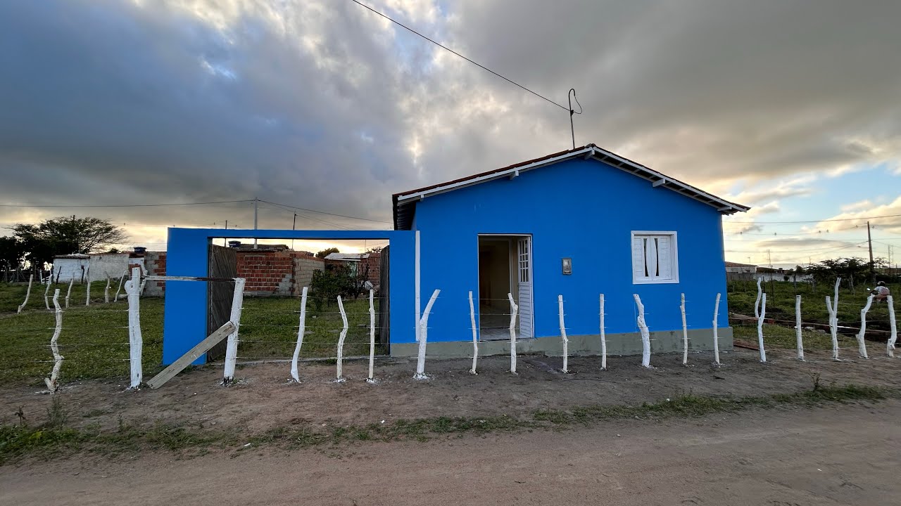 434- LINDA CASA COM 2 TERRENOS A VENDA ÓTIMA OPORTUNIDADE