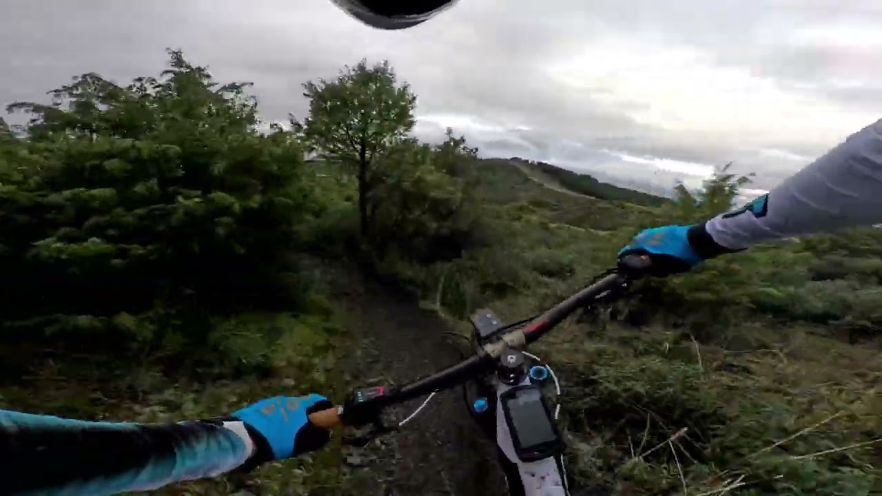 Patones Diciembre 2025 #mtbparejas #mountainbike #dhmtb #mtb #downhill #ebike #ciclismo 