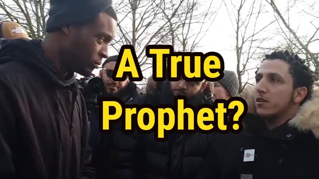 You Are Making A Serious Mistake! Shamsi Vs Israelite | Speakers Corner