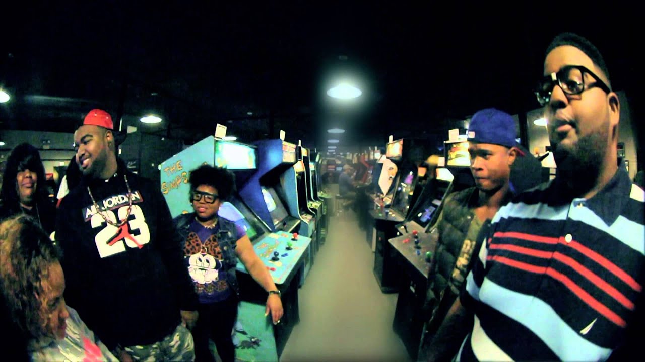 Greedi Phresh - Beat'Em Up  (Official Video @HOTCFILMS)