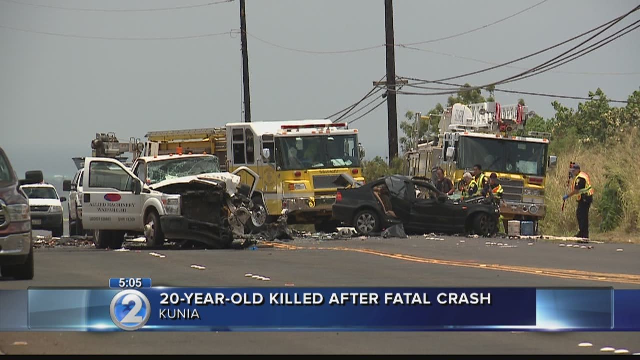 Police: Car in deadly head-on crash was overtaking vehicles on Kunia Rd.