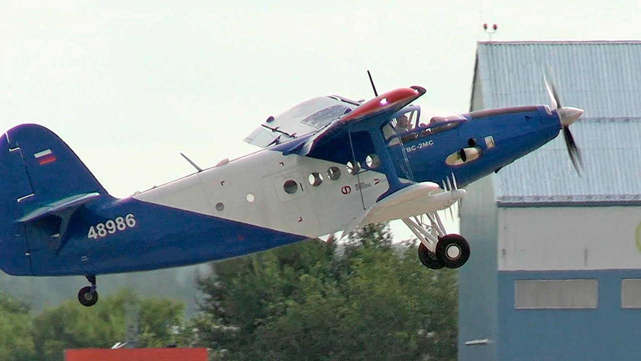 Кукурузник с 9-ю моторами. Разбег 6 секунд / 60 метров. МАКС 2021 / ТВС-2МС (Ан-2)