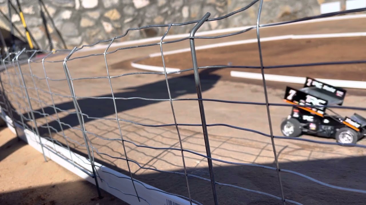 Building a 1RC dirt oval track