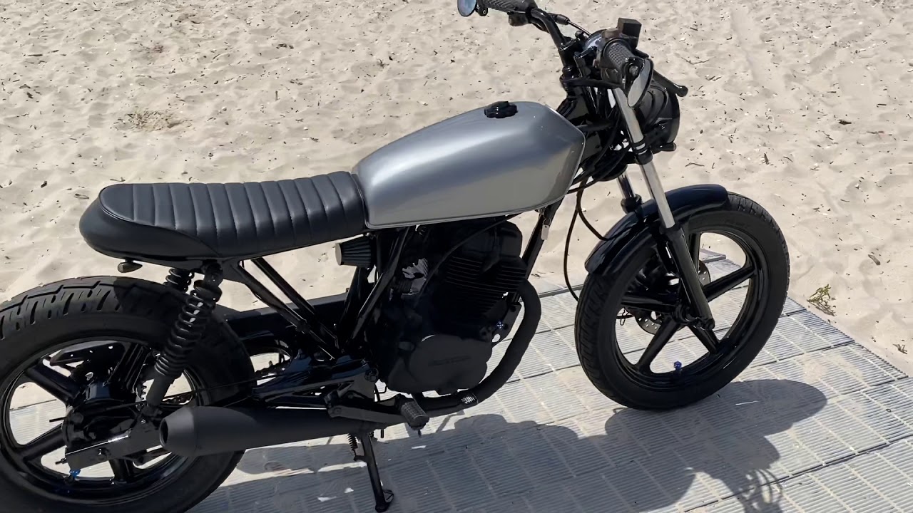1999 Honda CB250 Scrambler /Brat style bike for sale in Sydney Video 1of 2.