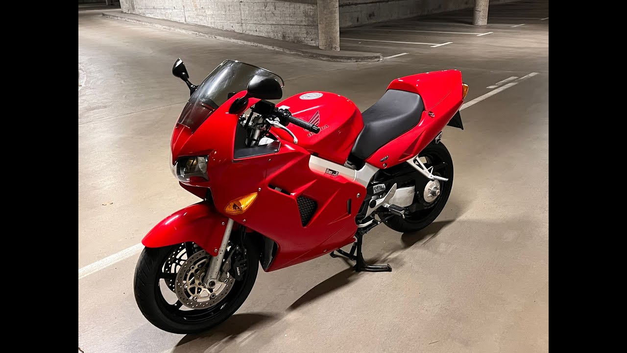 Honda VFR 800Fi Night ride
