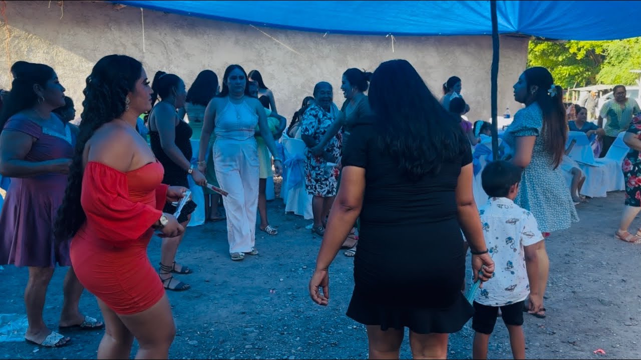 BONITAS LAS FIESTAS Y LAS GUACHAS QUE HAY EN TIERRA CALIENTE 