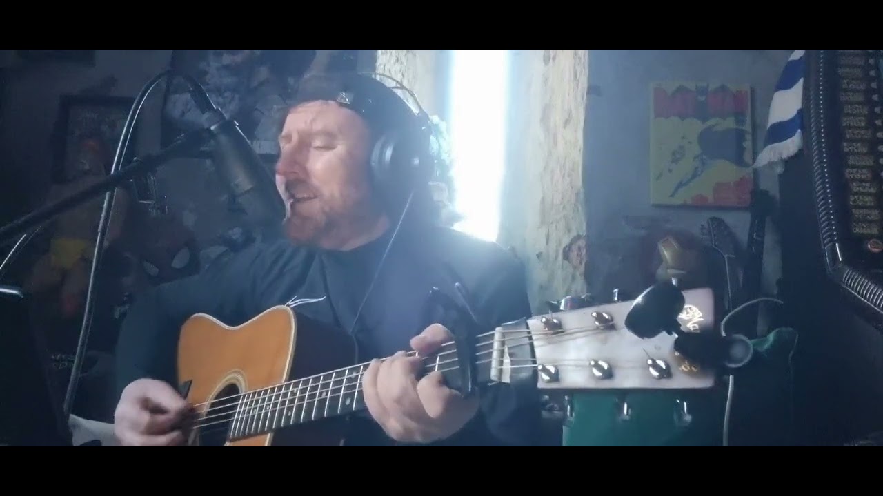 Pearl jam future days cover using tc helicon play acoustic