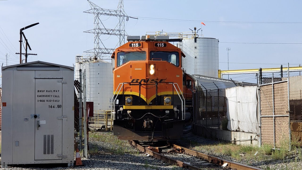 [HD] GP60M-3 on the Los Angeles Junction Railway in Vernon, CA