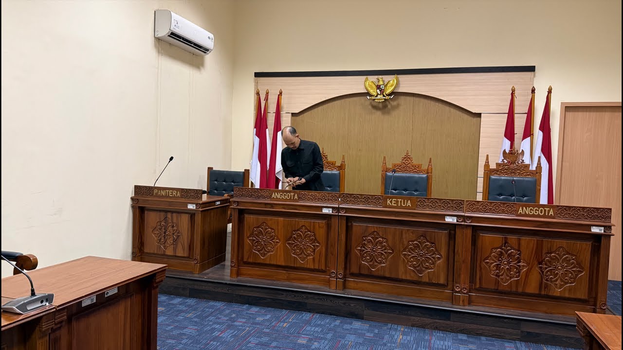 KEMENDIKDASMEN BAWA SURAT GIBRAN KE SIDANG KIP