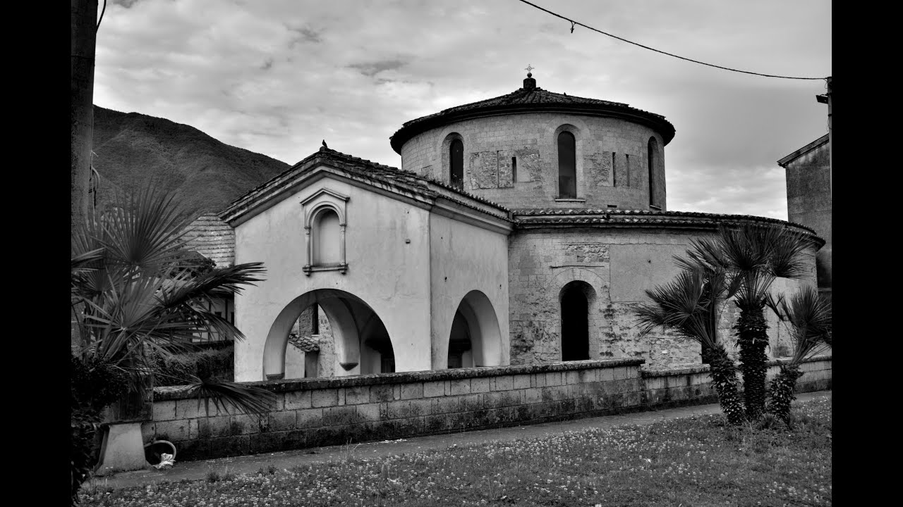 Materiali inediti dagli scavi del Battistero di Nocera Superiore: nuove prospettive di ricerca
