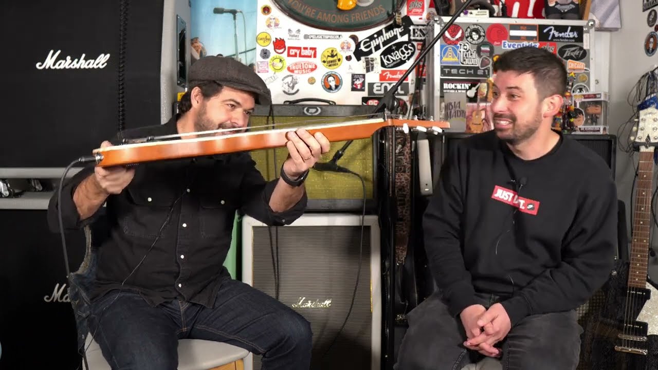 ¿Qué es y cómo suena un LAP STEEL?