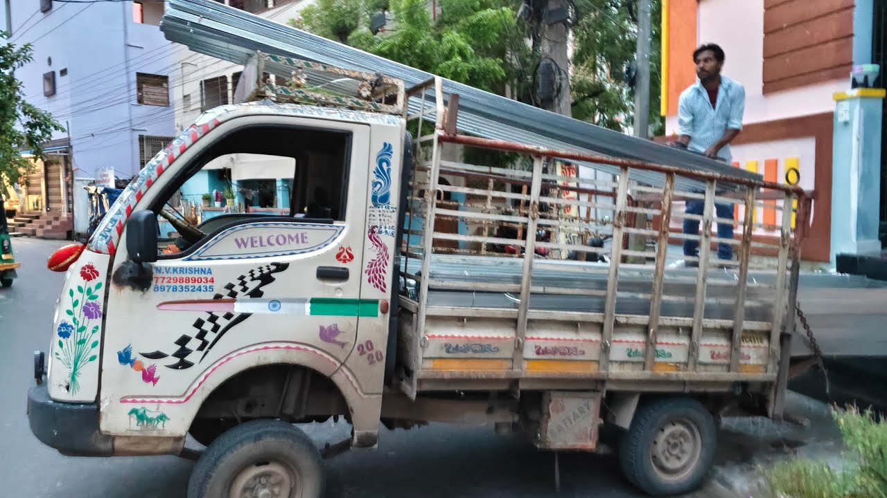 మనకు చెప్పిన వెయిట్ 1250kgs/ బాగా వెయిట్ వచ్చింది 😨 బండి బ్యాక్ సైడ్ డోర్ బెండ్ వచ్చింది#automobile 