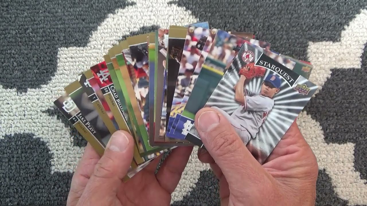 ASMR - USA Baseball Cards - Australian Accent - Chewing Gum & Discussing in a Quiet Whisper