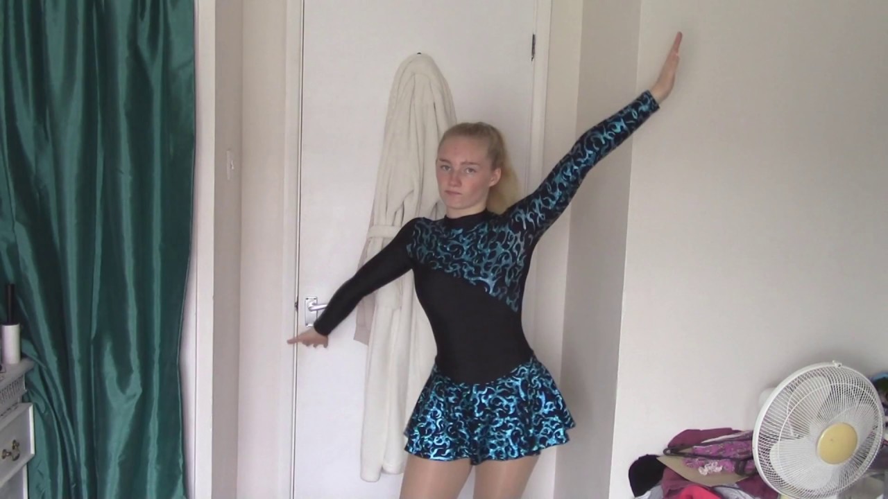 Get Ready with me: Skating Style