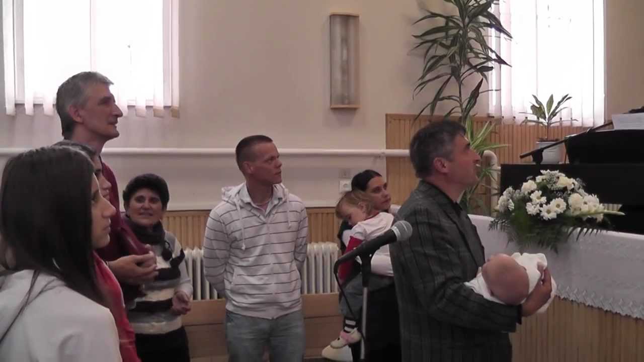 Gyermekbemutatás a Galgagutai Baptista Gyülekezetben