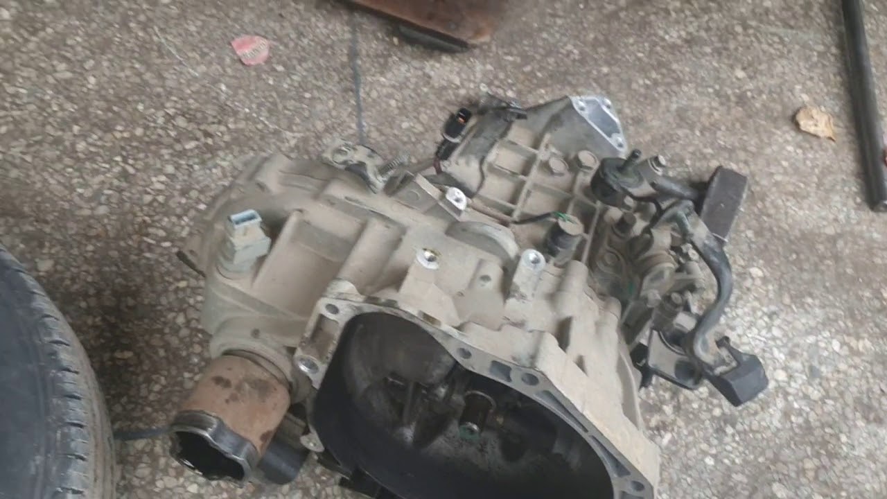 changement kit embrayage hyundai i10 بدل ديسك لمبارياج بلا متمشي عند لميكانيك