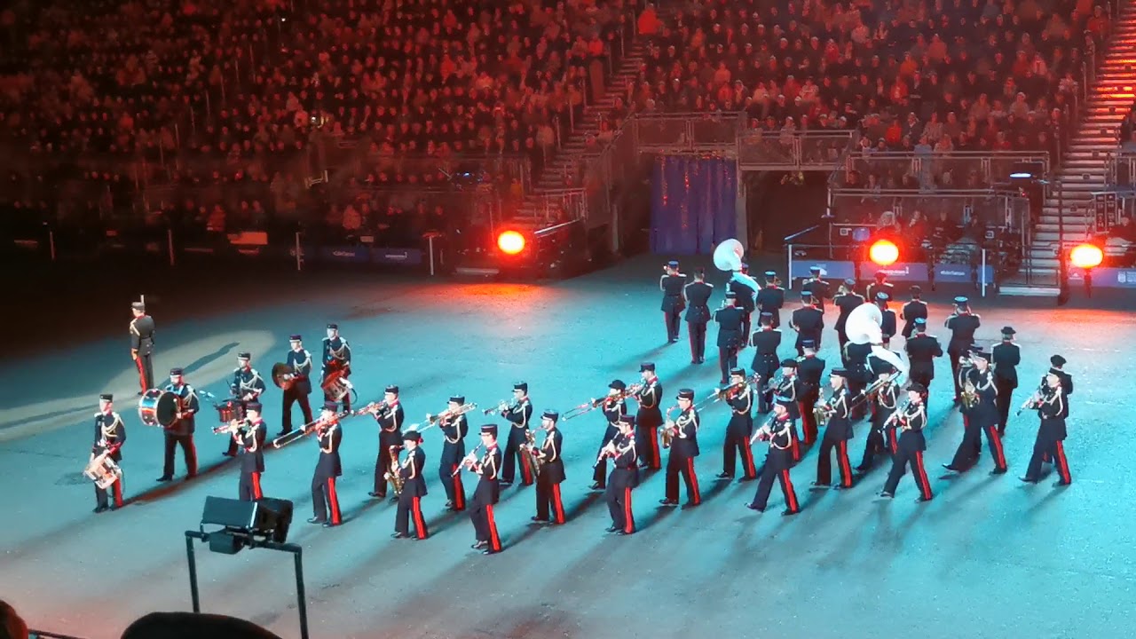 The Royal Edinburgh Military Tattoo Festival ~ Trinidad and Tobago 🇹🇹 & France 🇫🇷 (16.08.19)