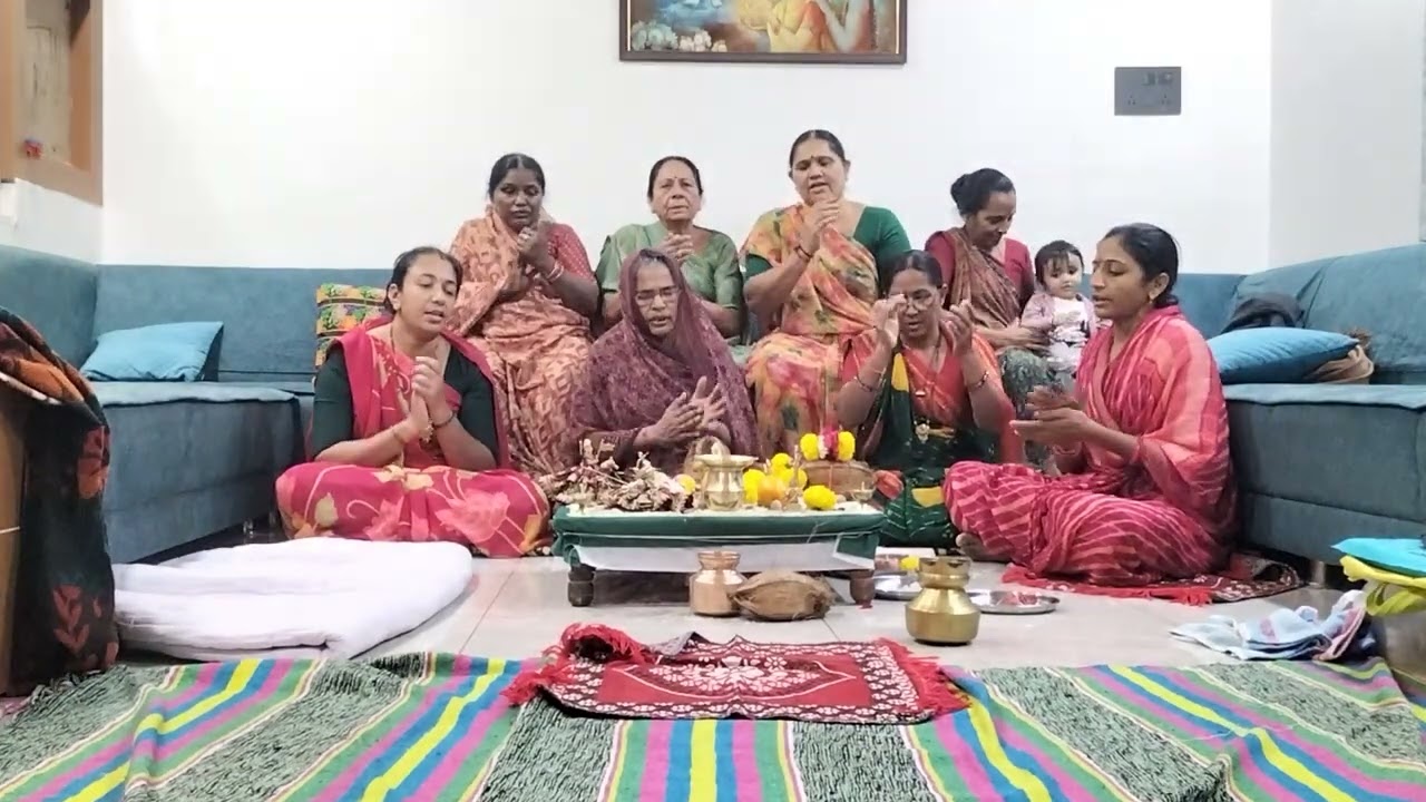 || રાધે કૃષ્ણ ધૂન મંડળ || પ્રસ્તુત છે || હરિ તારા નામ છે હજાર કયા નામે લખવી કંકોત્રી ||