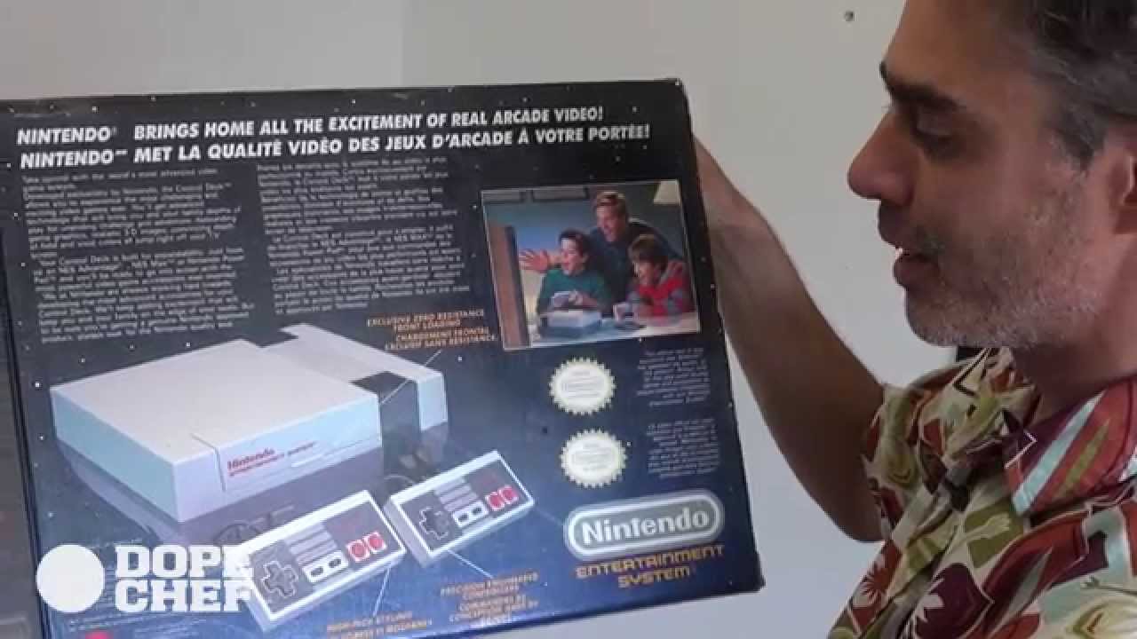Matt Mernagh unboxes Nintendo Entertainment System (original)