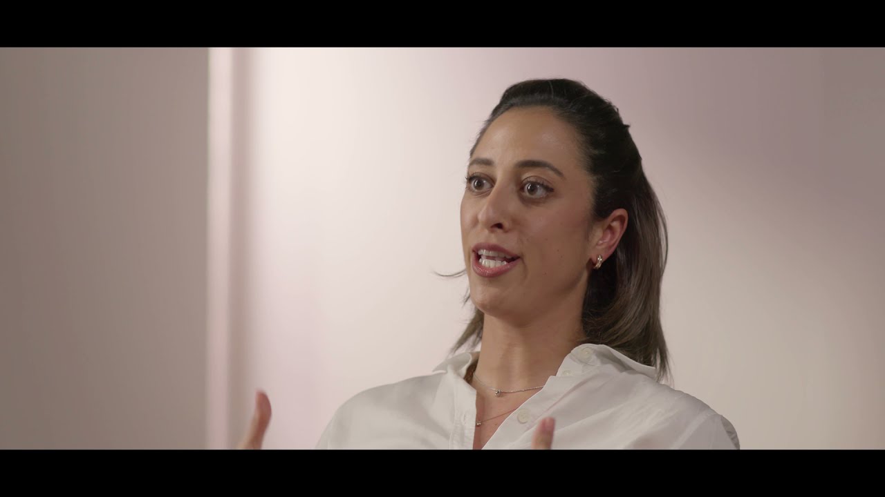 Seham Al-Husseini: Delivering Success | سهام الحسيني: توصيل النجاح