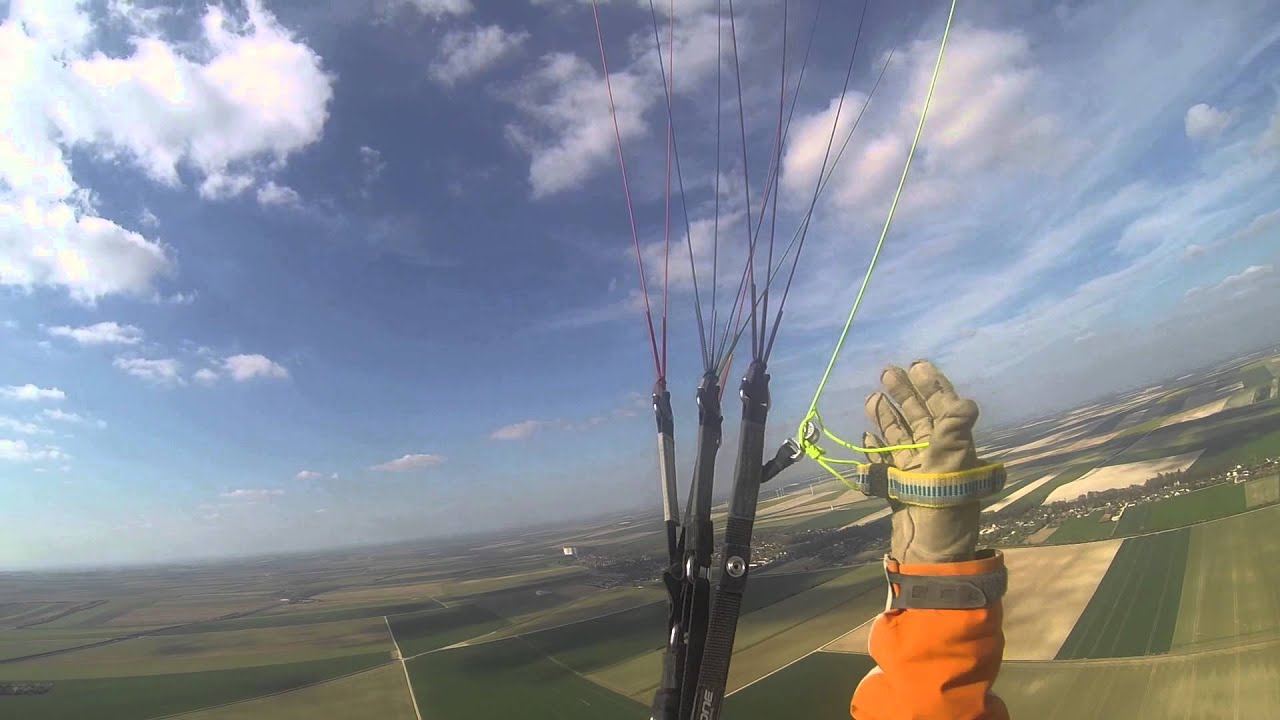 Premier treuillage parapente ! accident évité... ouf !!