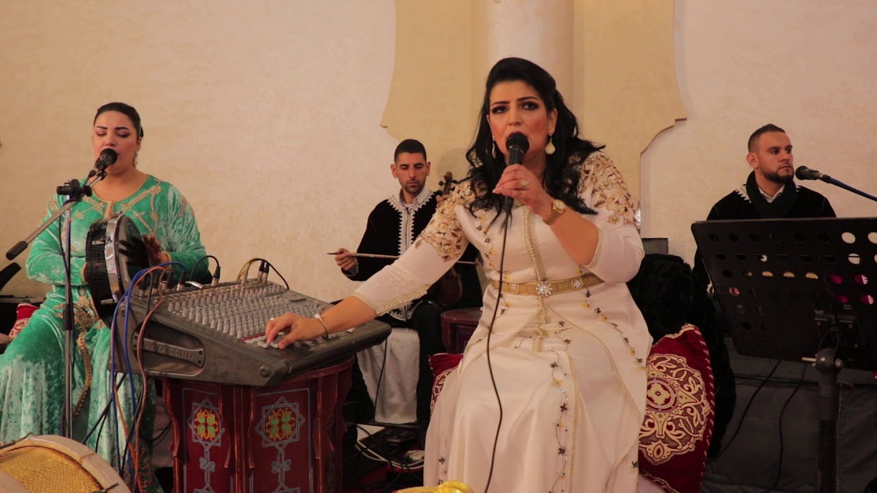 بث مباشر Hanan Zerhouni - حنان الزرهونيي  مقتطفات و منوعات