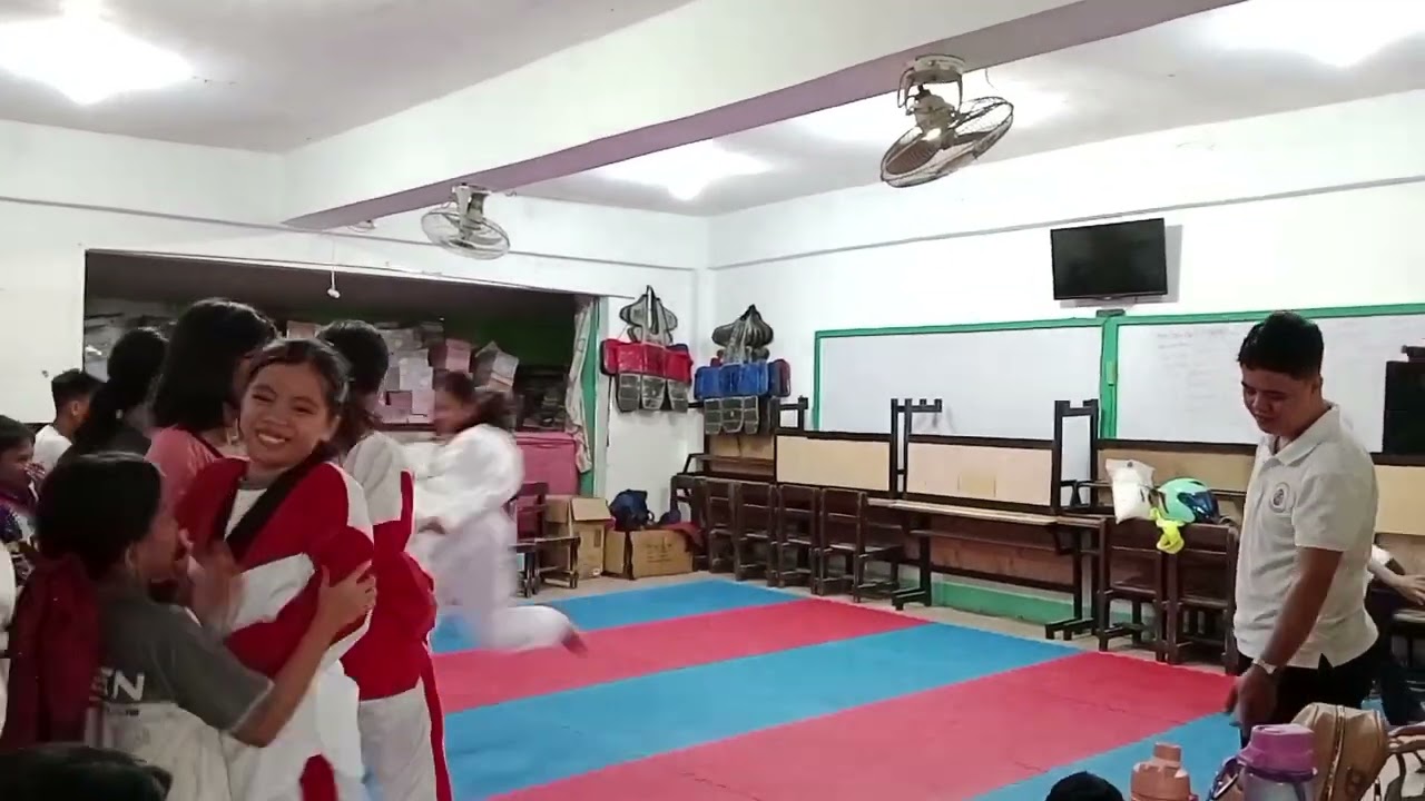 Train hard,Stay humble,Kick high