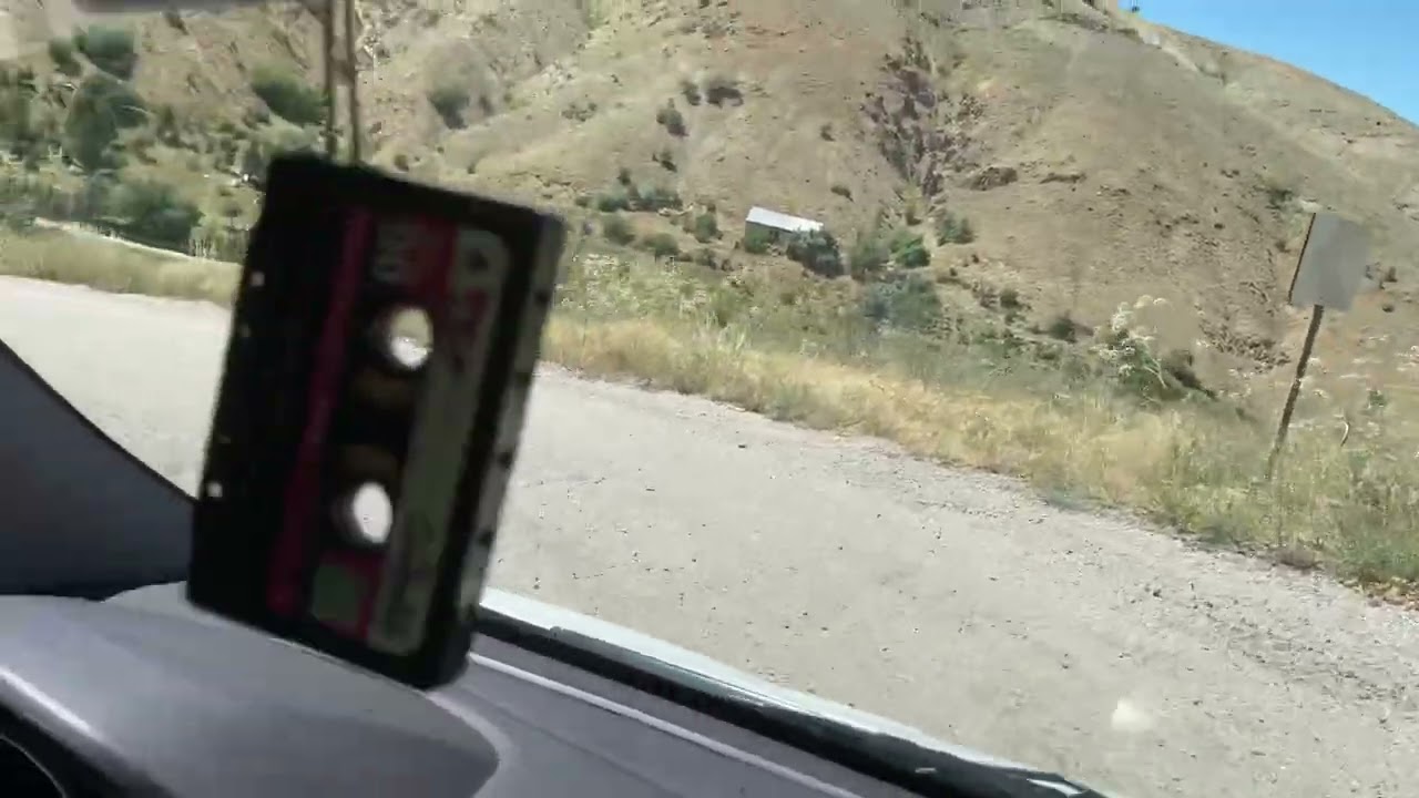 Sivas Divriği Soğucak Köyü ( Kürtbeyaz köyü )