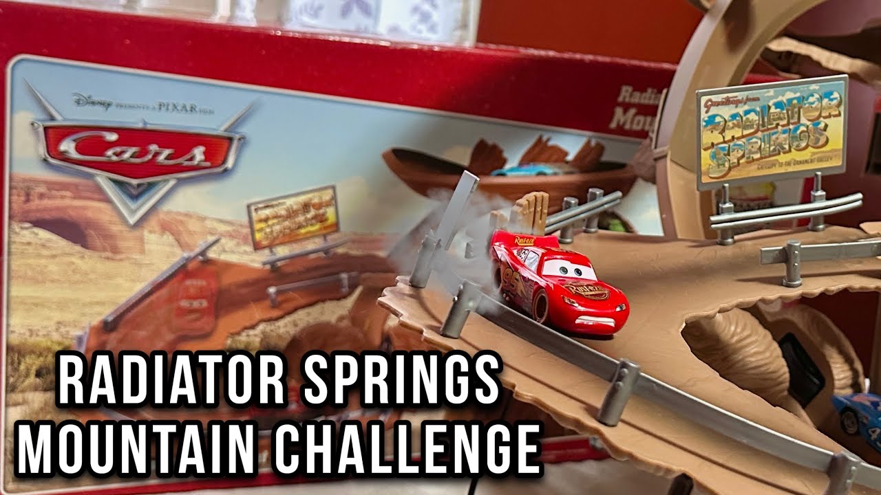 2006 Radiator Springs Mountain Challenge Set Unboxing & Run — Carburetor County Race Track